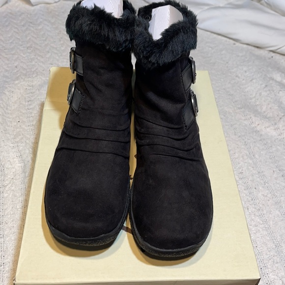 Kim Rogers Shoes - Kim Rogers style Labella bootie new